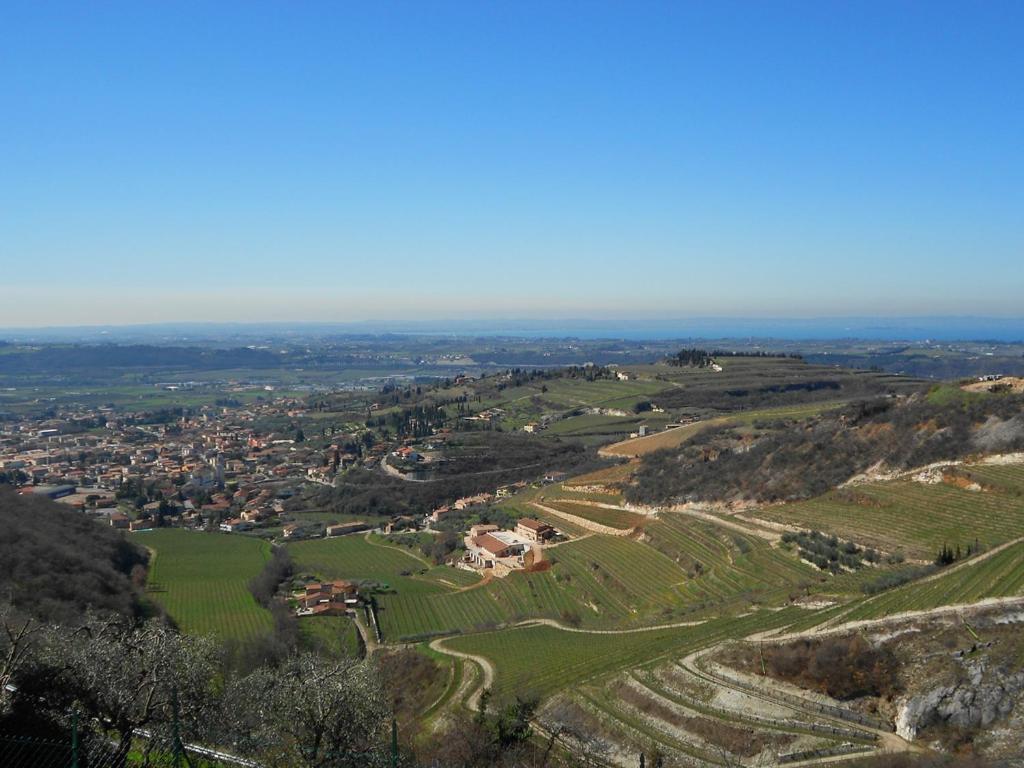 مبيت وإفطار SantʼAmbrogio di Valpolicella La Grande Casa Valpolicella المظهر الخارجي الصورة