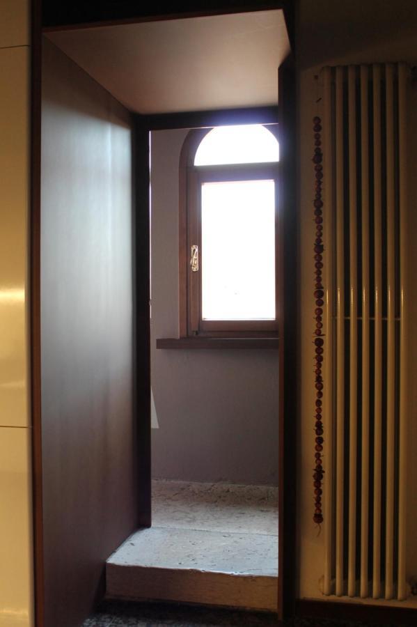 مبيت وإفطار SantʼAmbrogio di Valpolicella La Grande Casa Valpolicella المظهر الخارجي الصورة